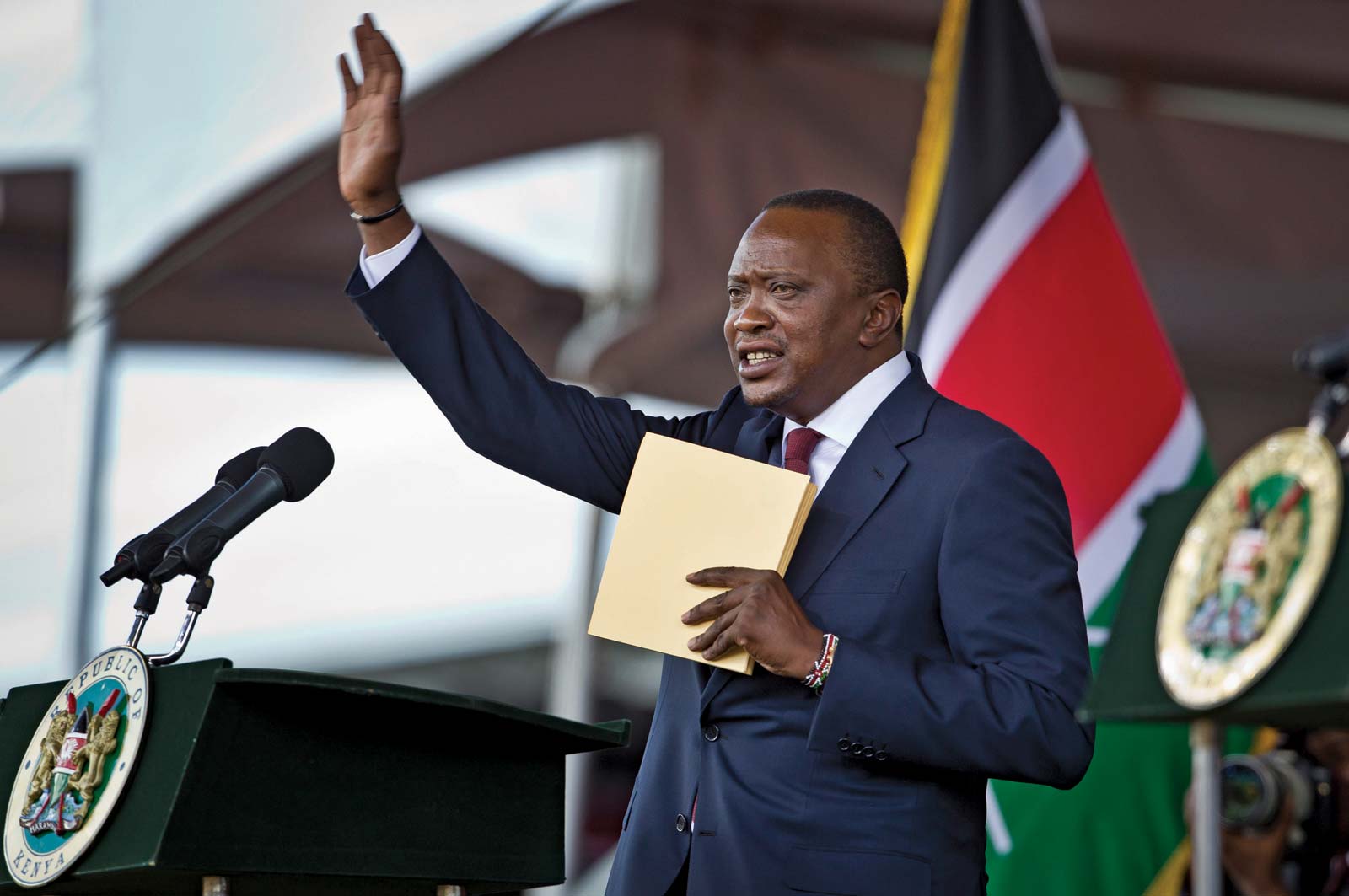 史上最大のデータ流出「パンドラ文書」で、ケニア大統領一家によるオフショア企業の所有発覚